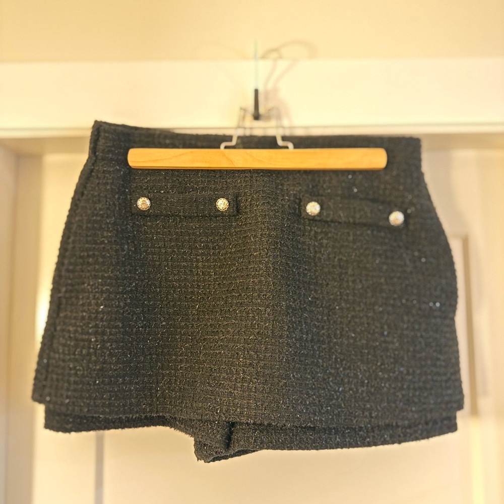 Elegant Black Tweed Women Shorts